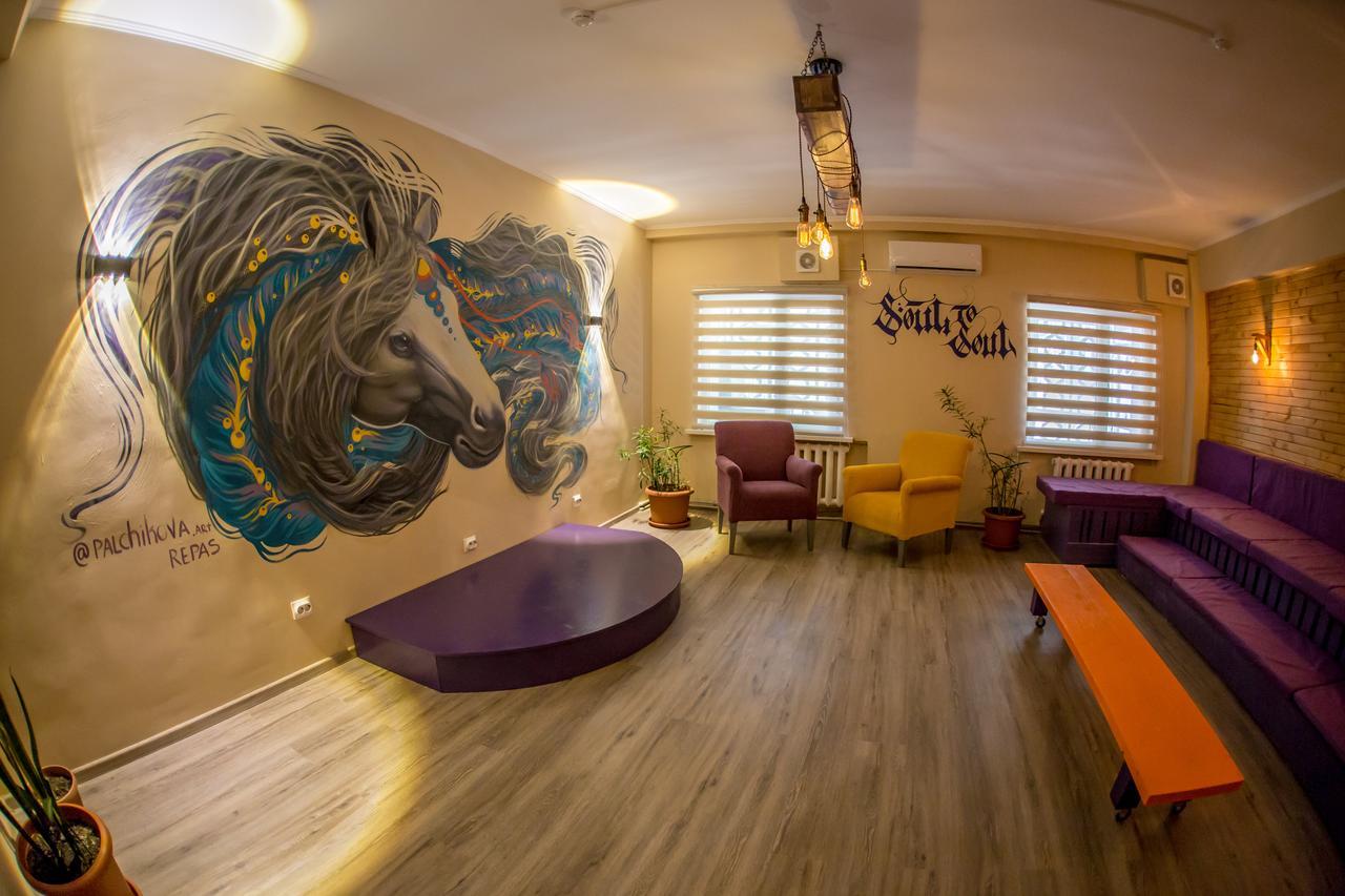 West Point Soul Hostel Almaty Exterior foto
